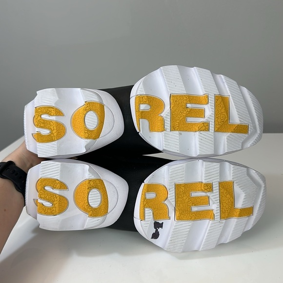 Sorel Kinetic Impact Sneakers Black Strap Mesh Slip On Fabric Shoes Size 9.5 - Picture 9 of 16